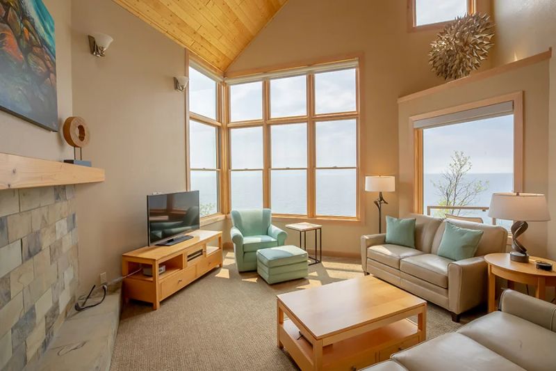 Surfside on Lake Superior — photo 7