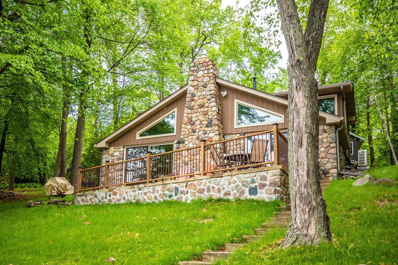 Stone Cabin on Rush — photo 8