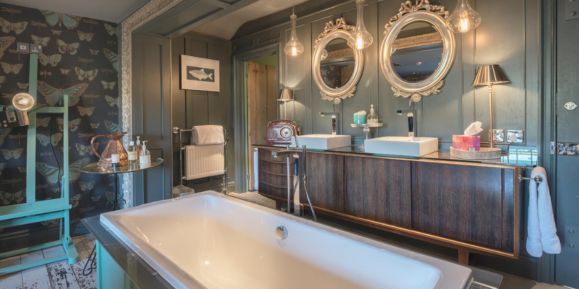 Looking for a last minute B&B in August?