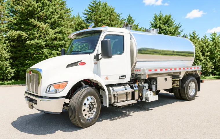 Amthor non-code vacuum tanker truck