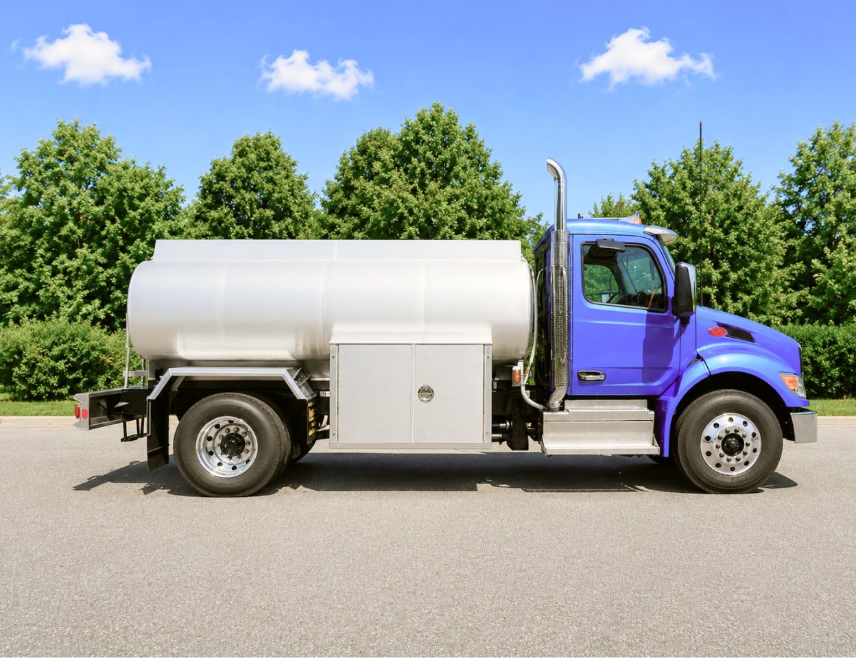 Amthor farm DEF tanker truck