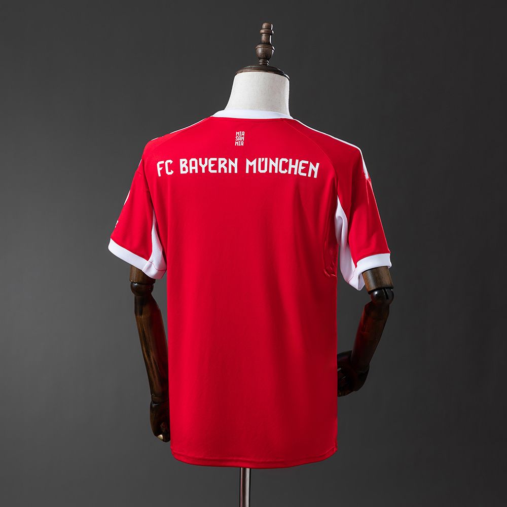 Bayern Múnich Local 25/26 - Versión Fan 2