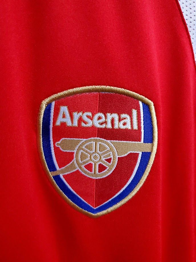 Arsenal Local Retro 2002/04- Versión Fan 4