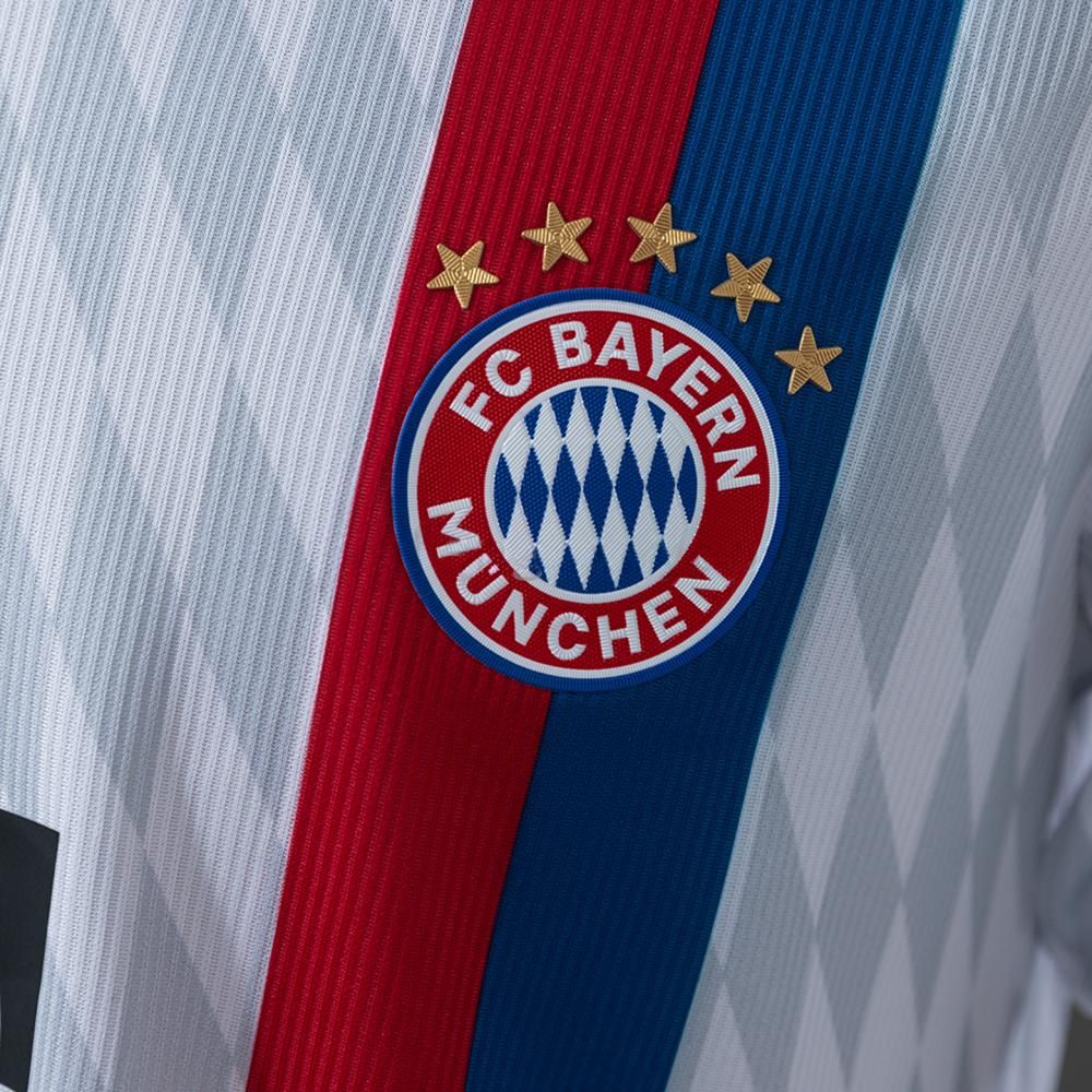 Bayern Munich Visita 26/27 - Versión Fan 4