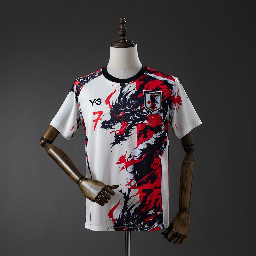 Japón 25/26 Y-3 Concept Dragon
