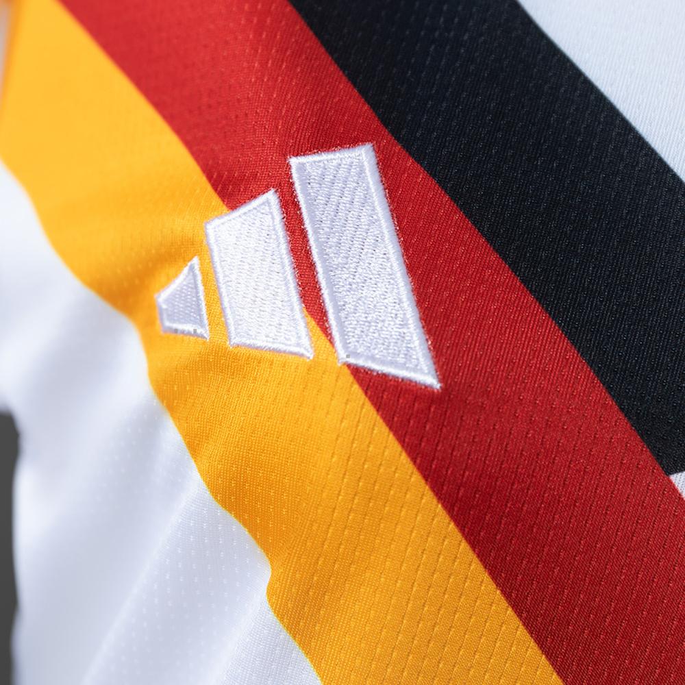 Alemania Local 26/27 - Versión Fan 5