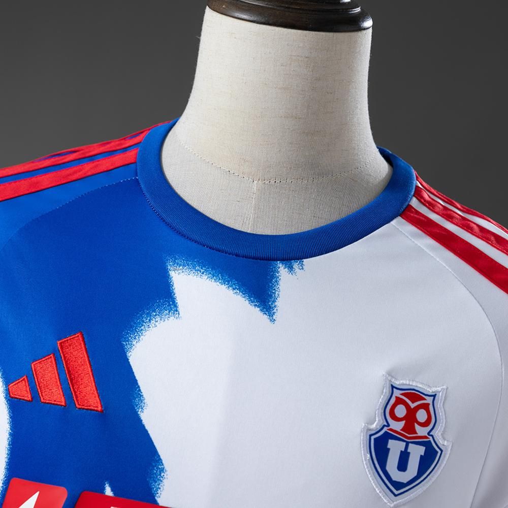 Universidad de Chile Visita 26/27- Versión Fan 3
