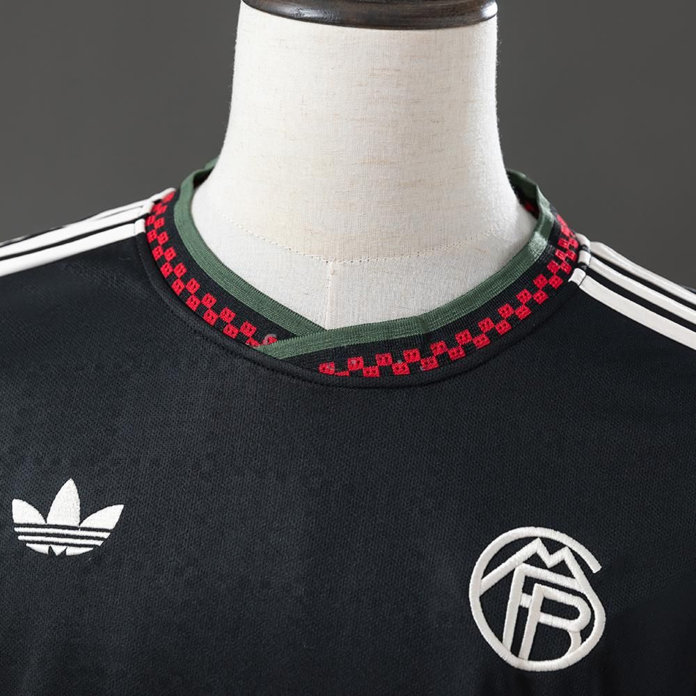 Bayern Múnich Tercer Kit 25/26 - Versión Fan 3