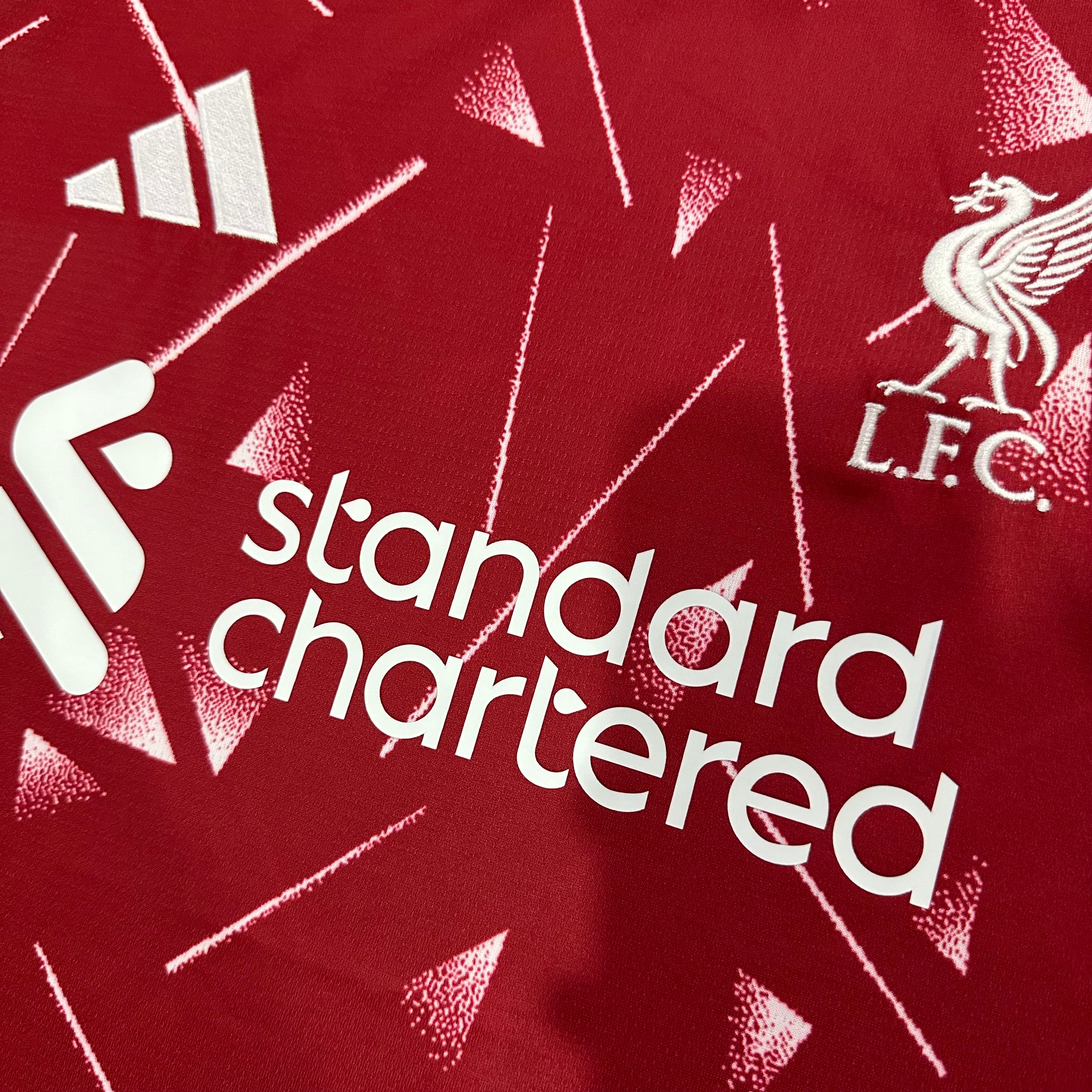 Liverpool Local 26/27 - Versión Fan 4