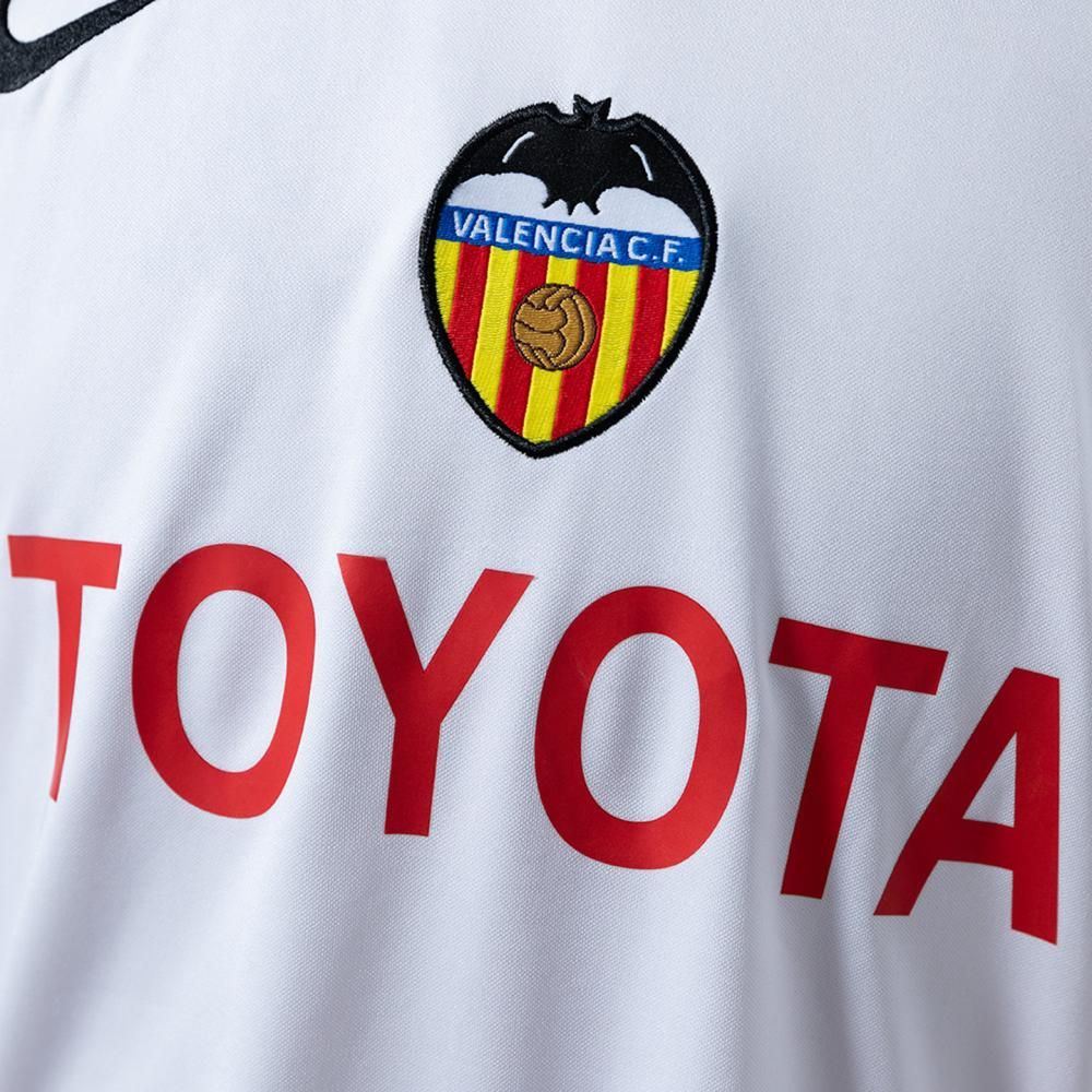 Valencia Local Retro 2004/05- Versión Fan 4
