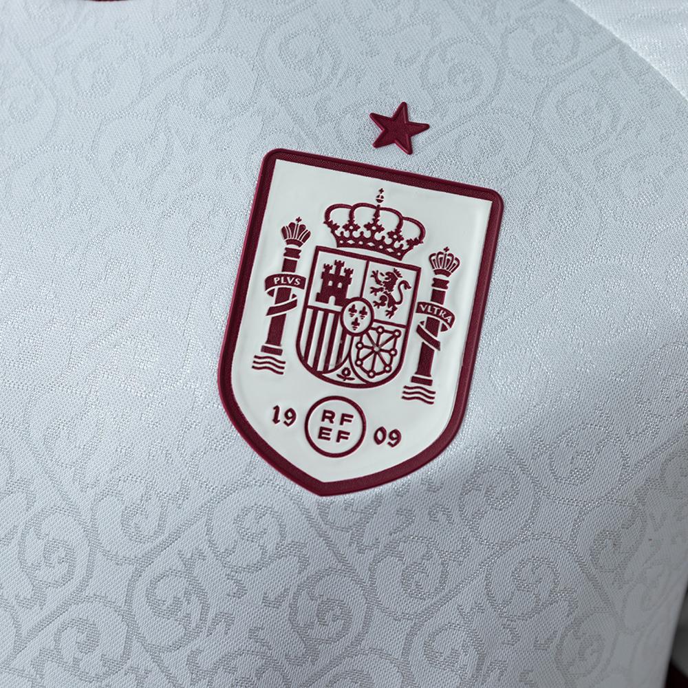 España Visita 26/27- Versión Fan 4