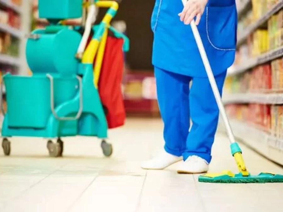 Showroom Cleaning