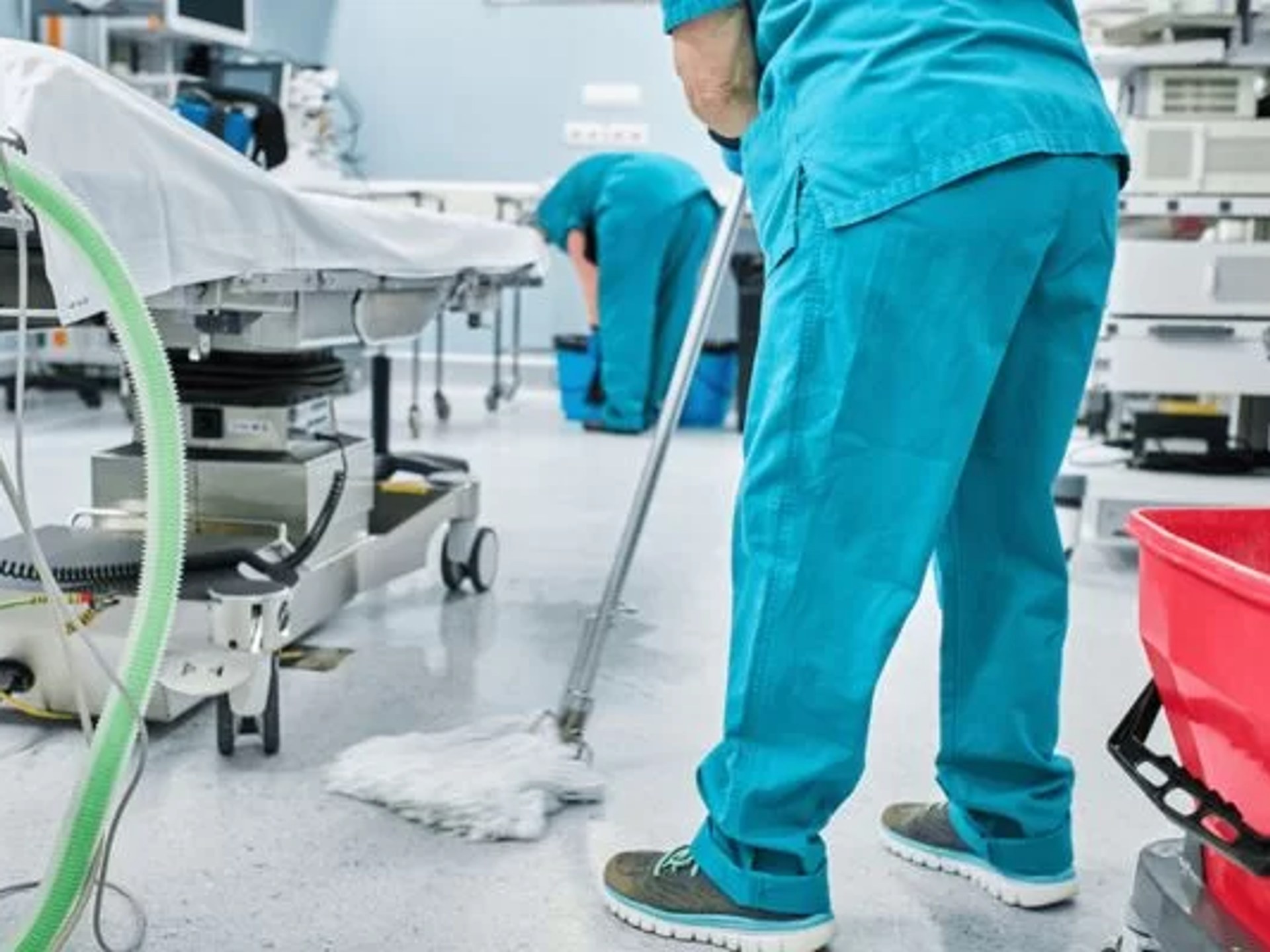 cleaning services to medical offices