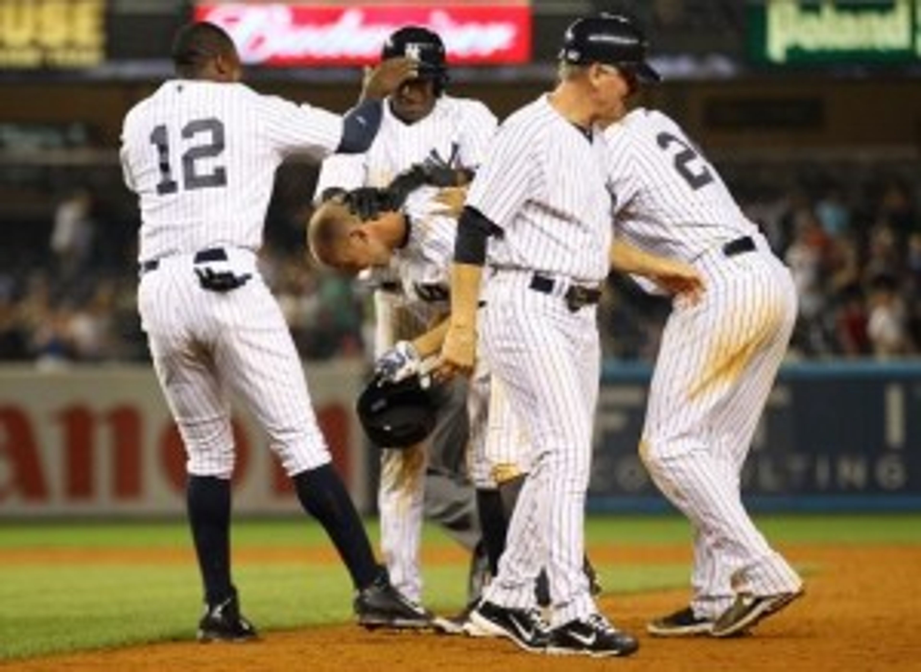 Yankees Game 114: Gardner singles to snap streaks