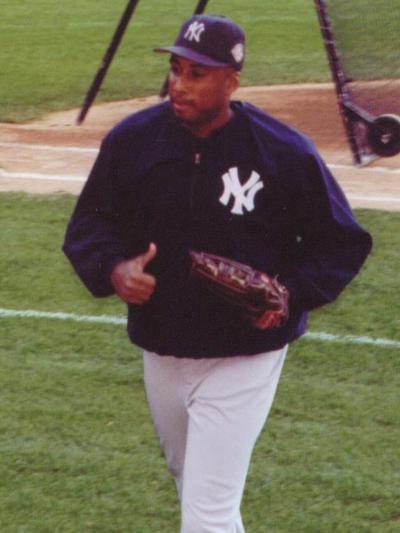 Bernie Williams in baseball uniform