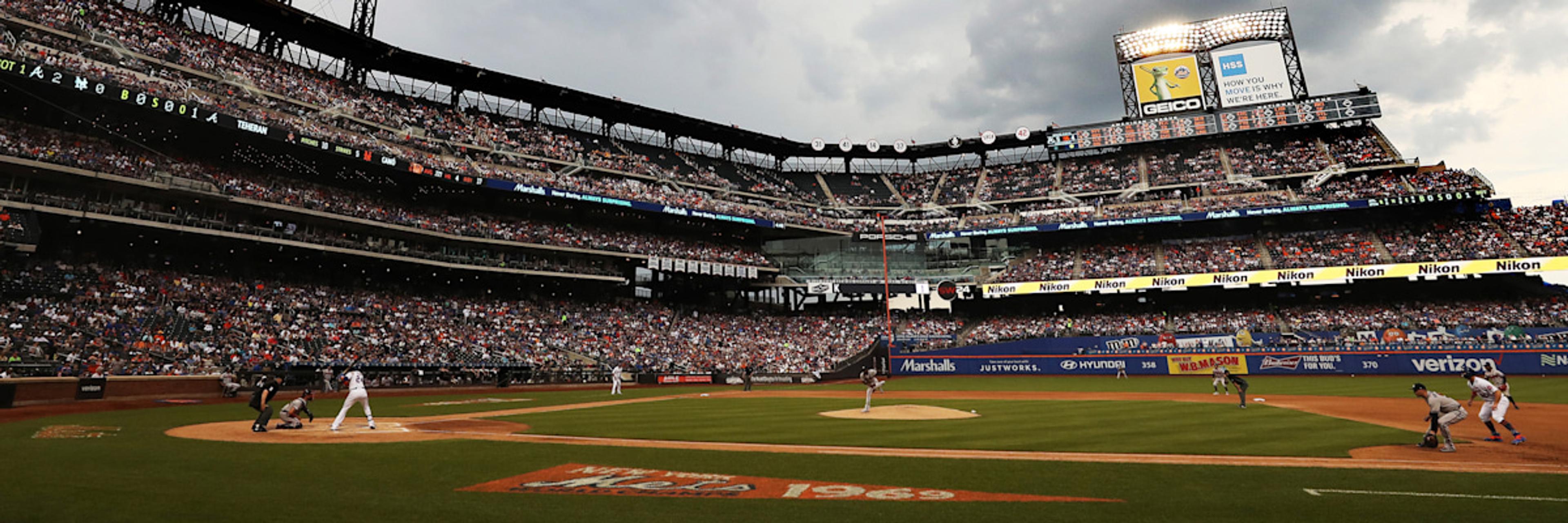 The Bronx Pinstripes Show - Episode 387