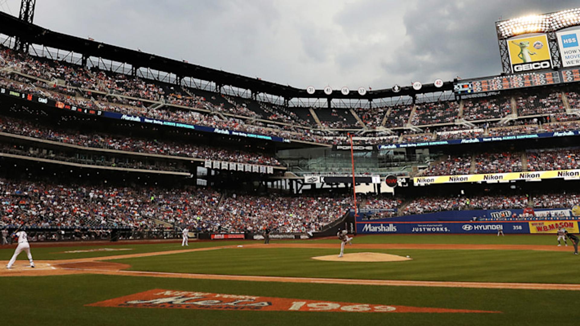 Maybin stays hot as Yankees win in Stanton's return