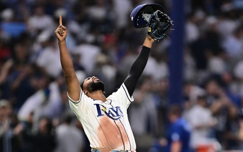 Relentless Rays give Schlittler fits in 4-run 5th, move 1 win from ALCS