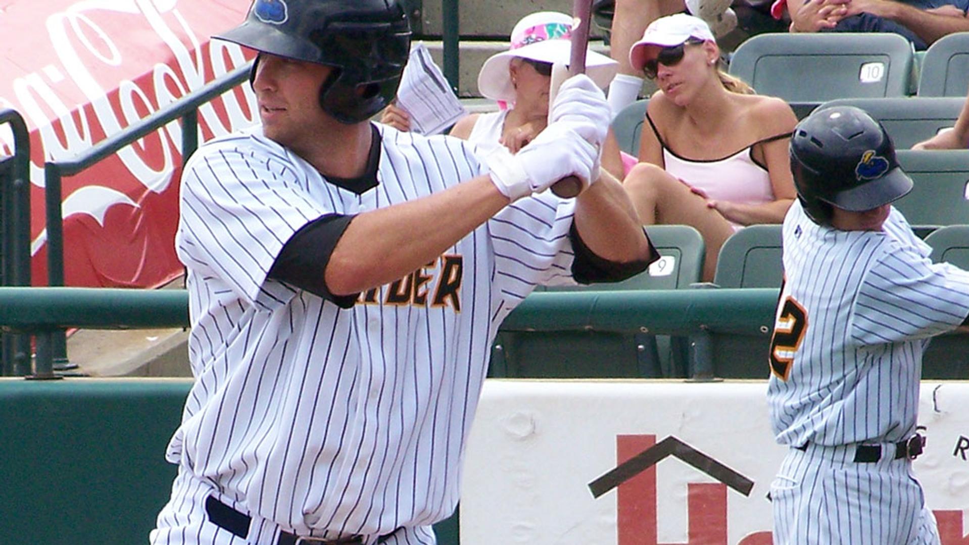 Minors Wrap-Up: Thunder Blast Four Home Runs in Victory