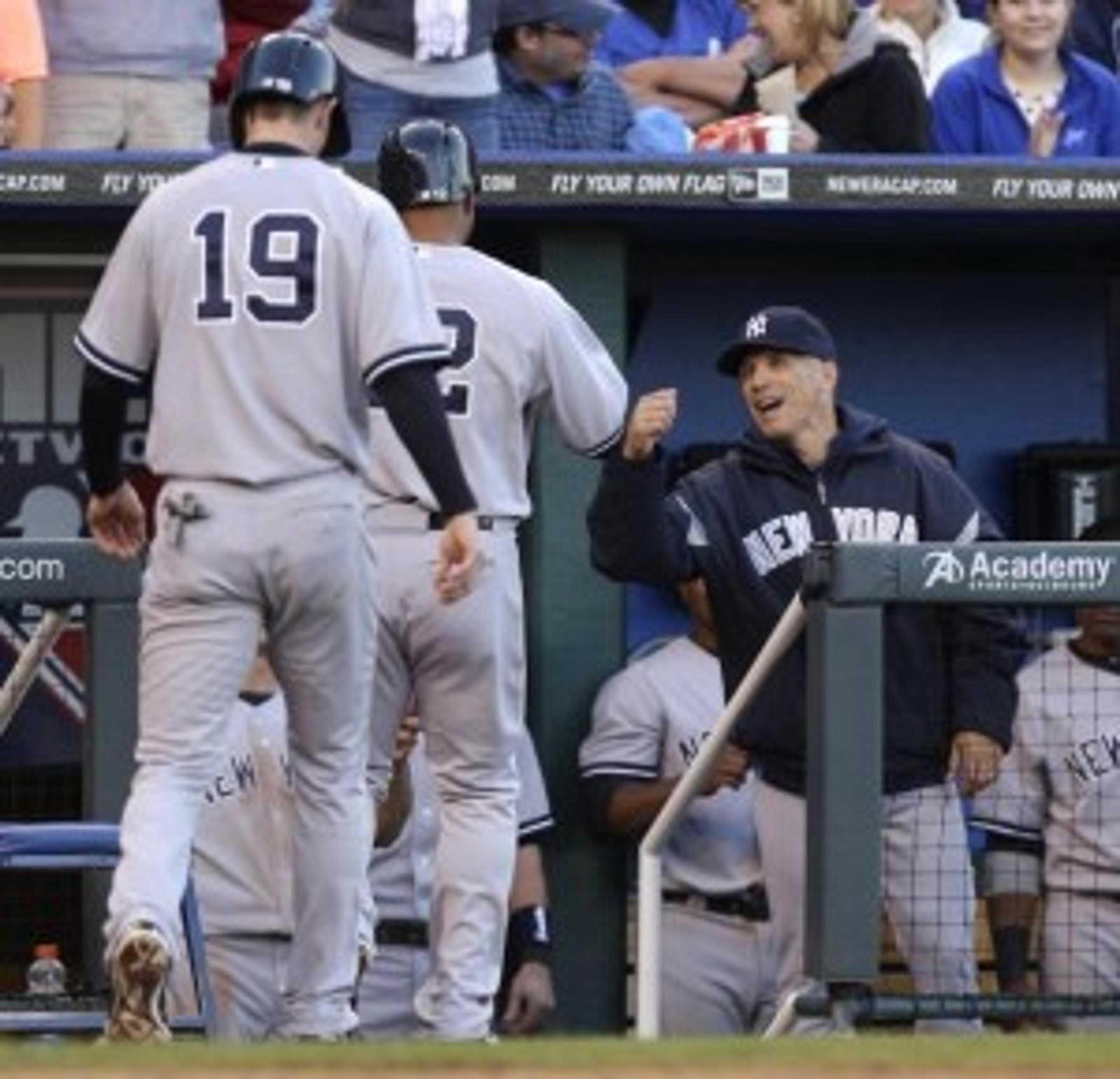 Yankees Game 35: Wells turns the tide in win
