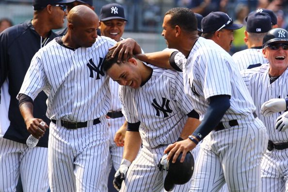 Martin Hits Walk-Off HR; Yankees Beat Mets 5-4 To Sweep Series ...