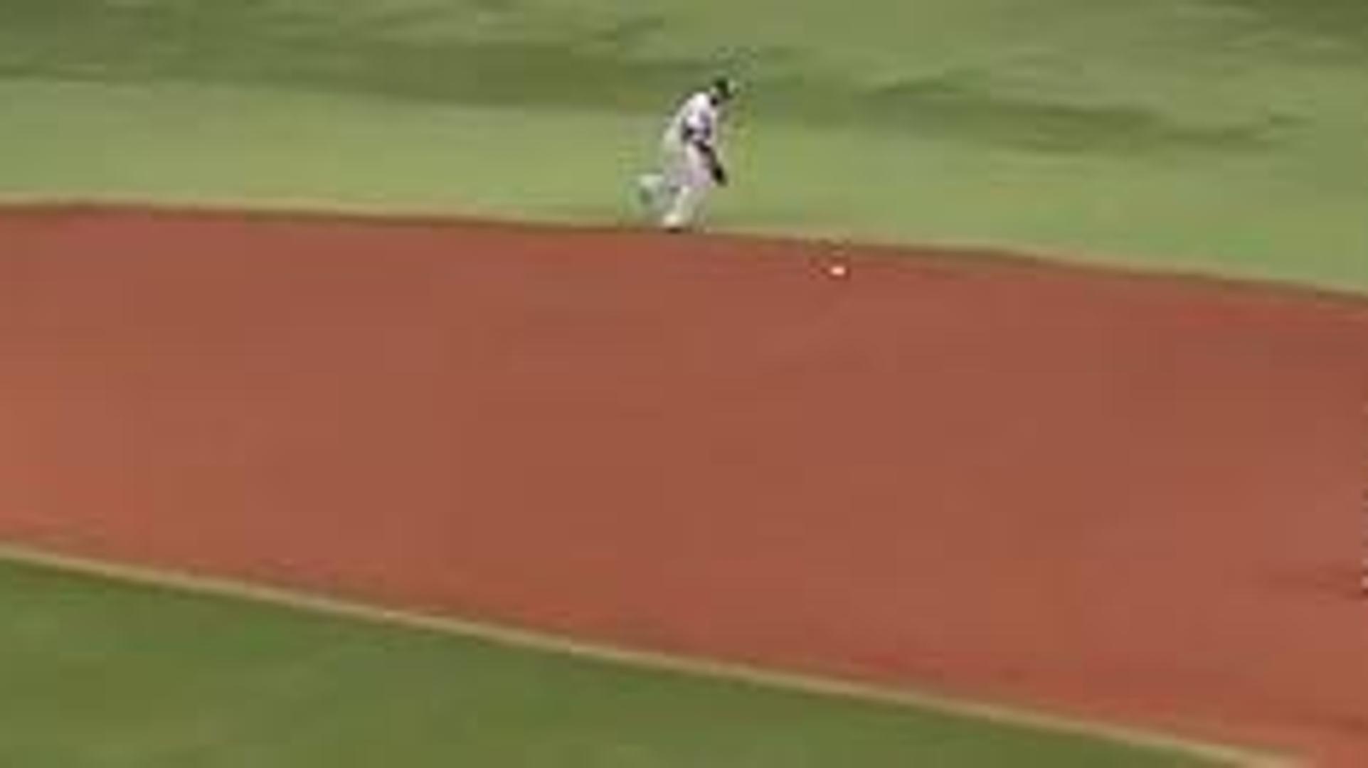 Yankees Game 134: Seeing-Eye Single Sees AL East Lead Reduce