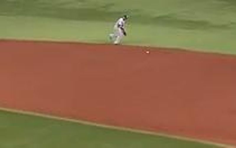 Yankees Game 134: Seeing-Eye Single Sees AL East Lead Reduce