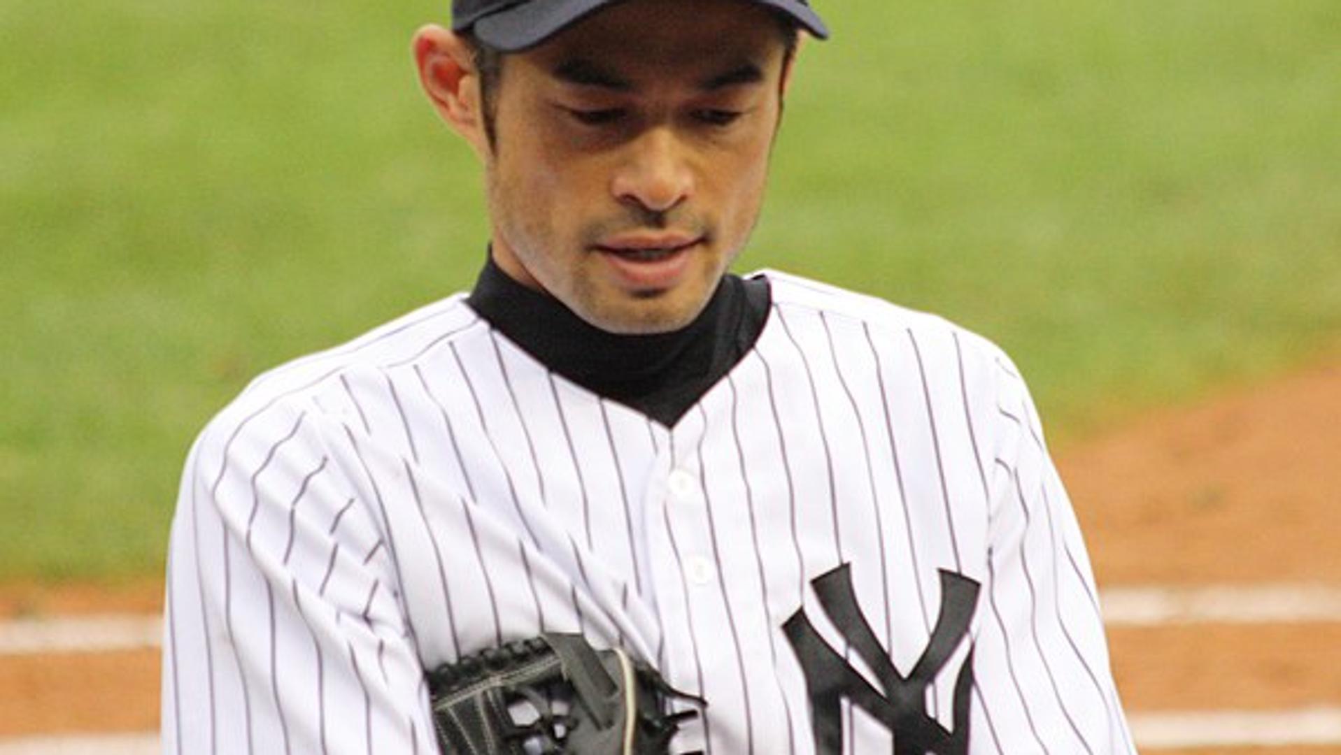 What in the world is happening to Ichiro?