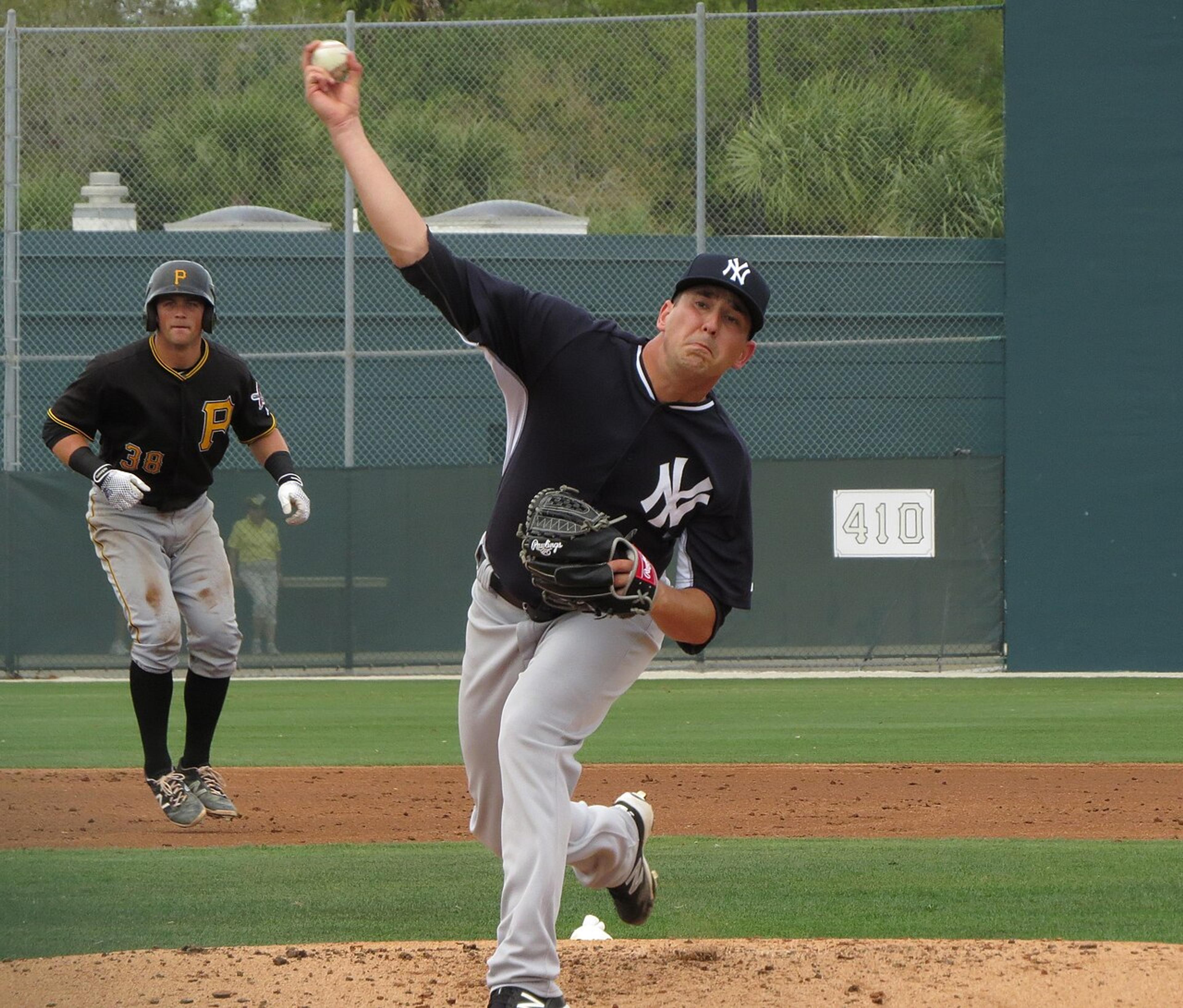 Yankees make first round of Spring cuts