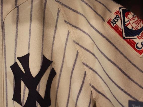 Lou Gehrig Yankees jersey from 1939