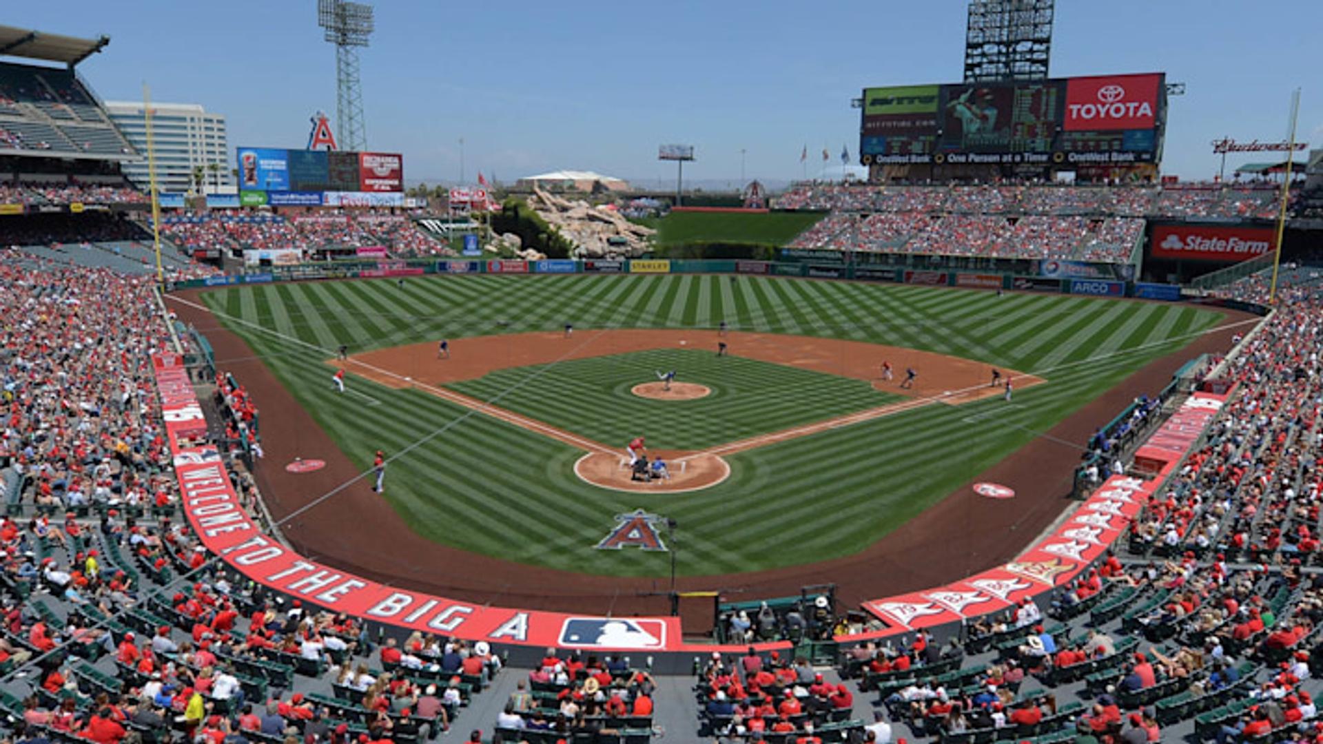 Yankees make second round of cuts