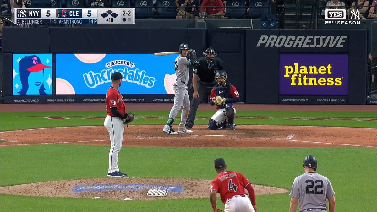 @TalkinYanks on X: BELLINGER DELIVERS! YANKS LEAD 7-5 IN THE 10TH