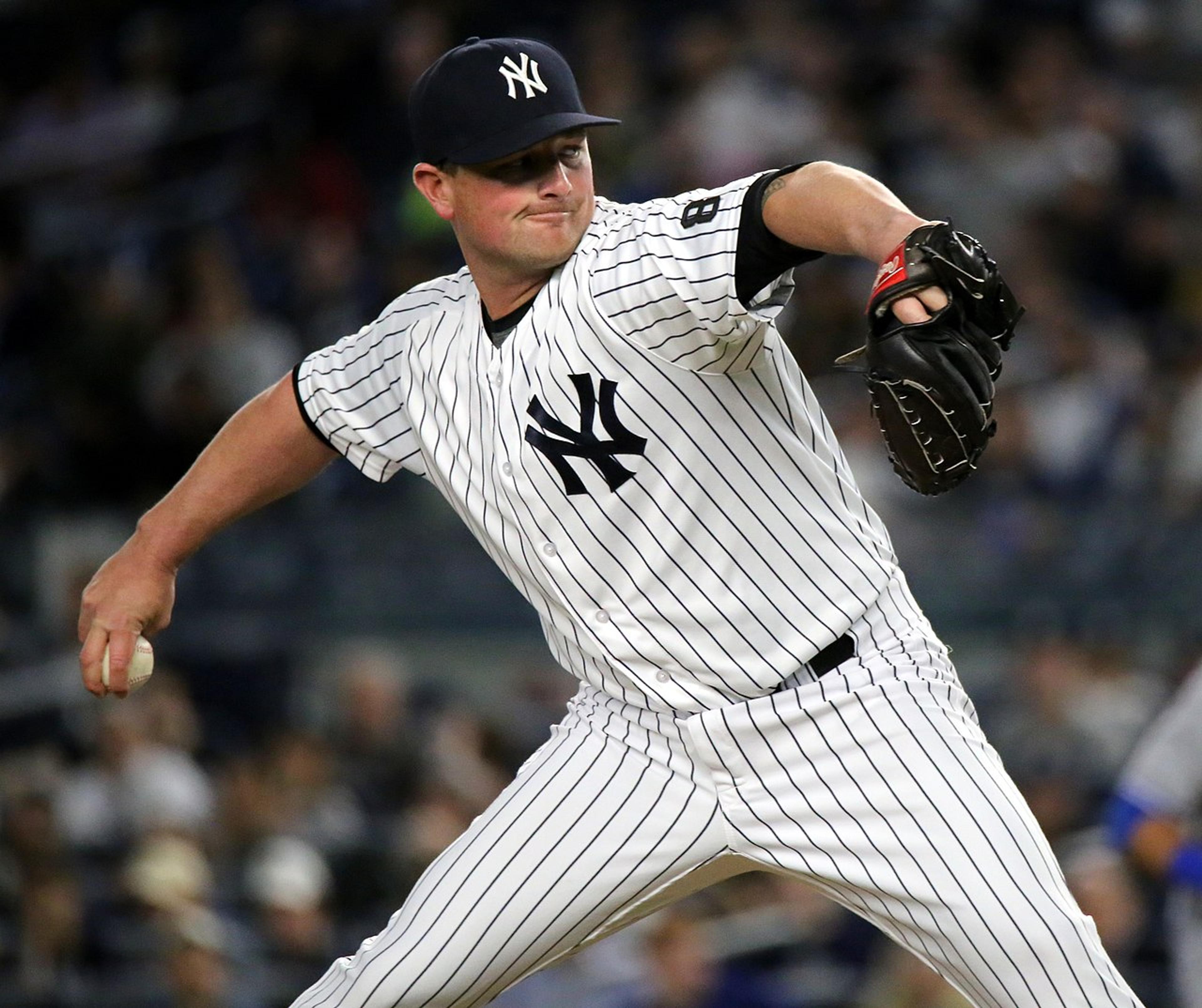 Yankees acquire Kirby Yates from Cleveland