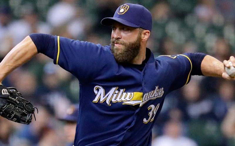 Yankees game 49: Error extends inning in loss