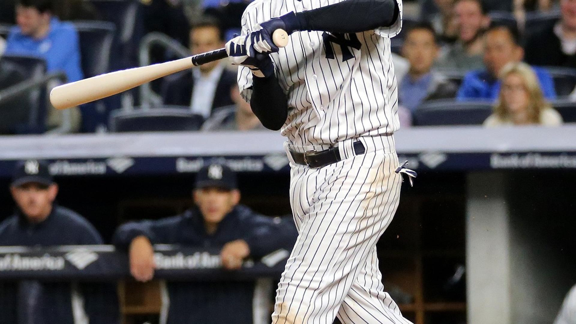 Yankees designate Ronald Torreyes for assignment