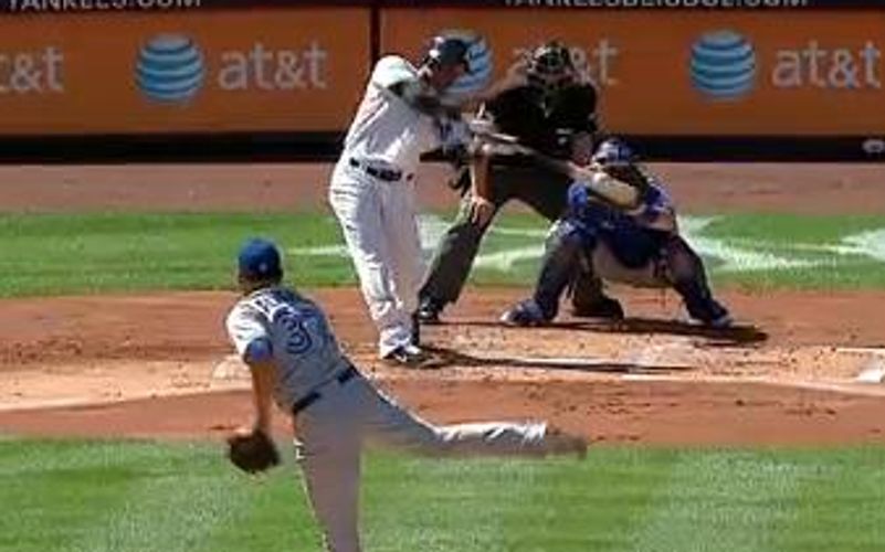 Yankees Game 147: Pettitte wins in return from DL
