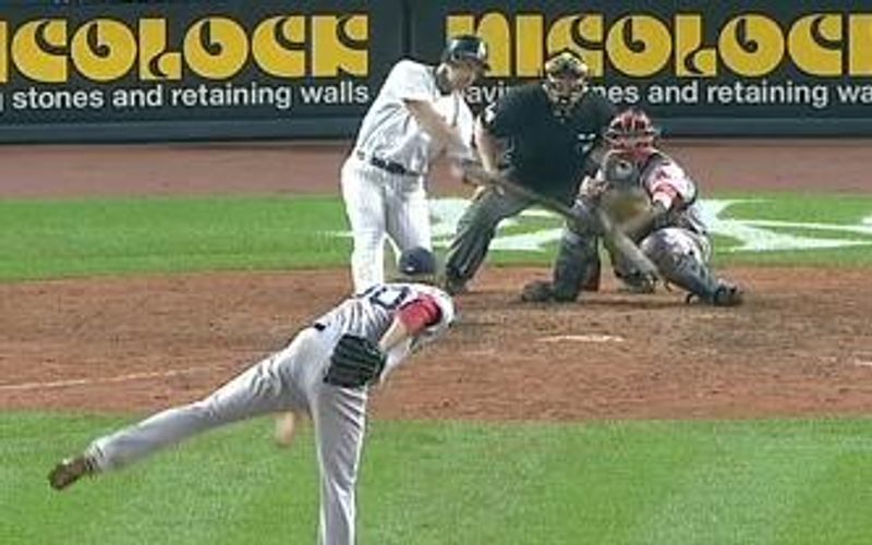 Yankees Game 161: Raul plays hero in tying and winning tight game