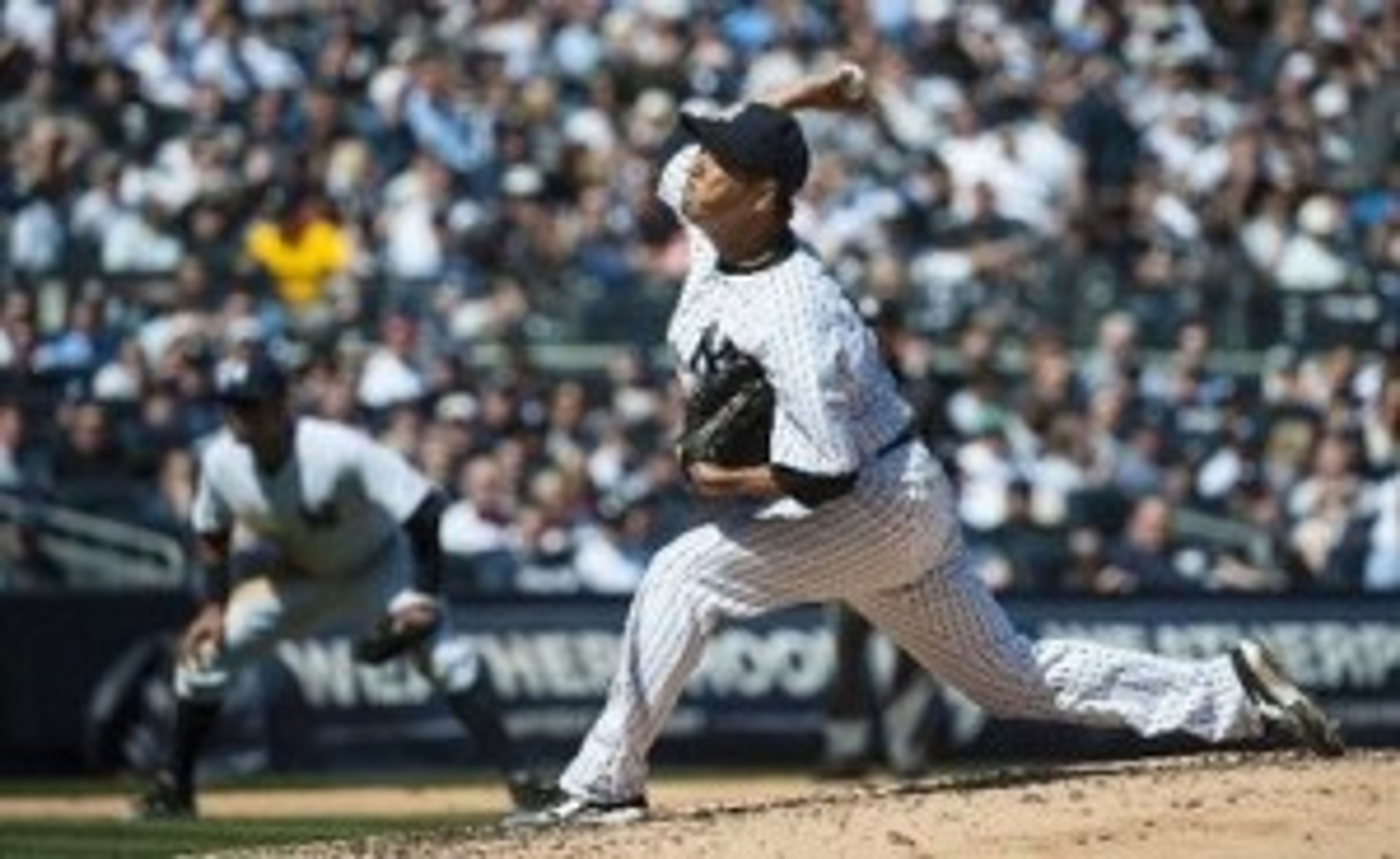 Yankees Game 26: Hafner brings in three in win