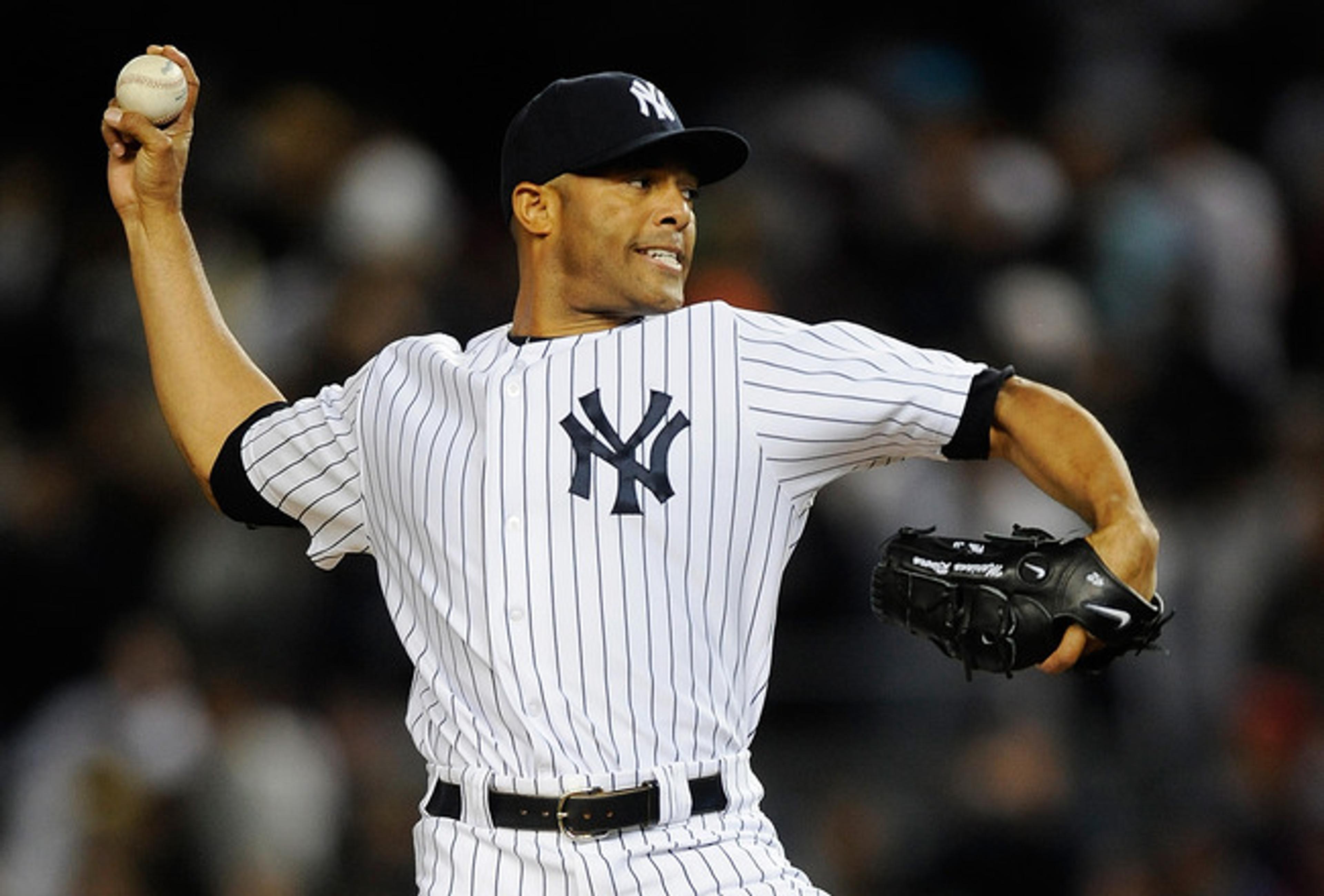 Yankees Mariano Rivera will return for 2013 season