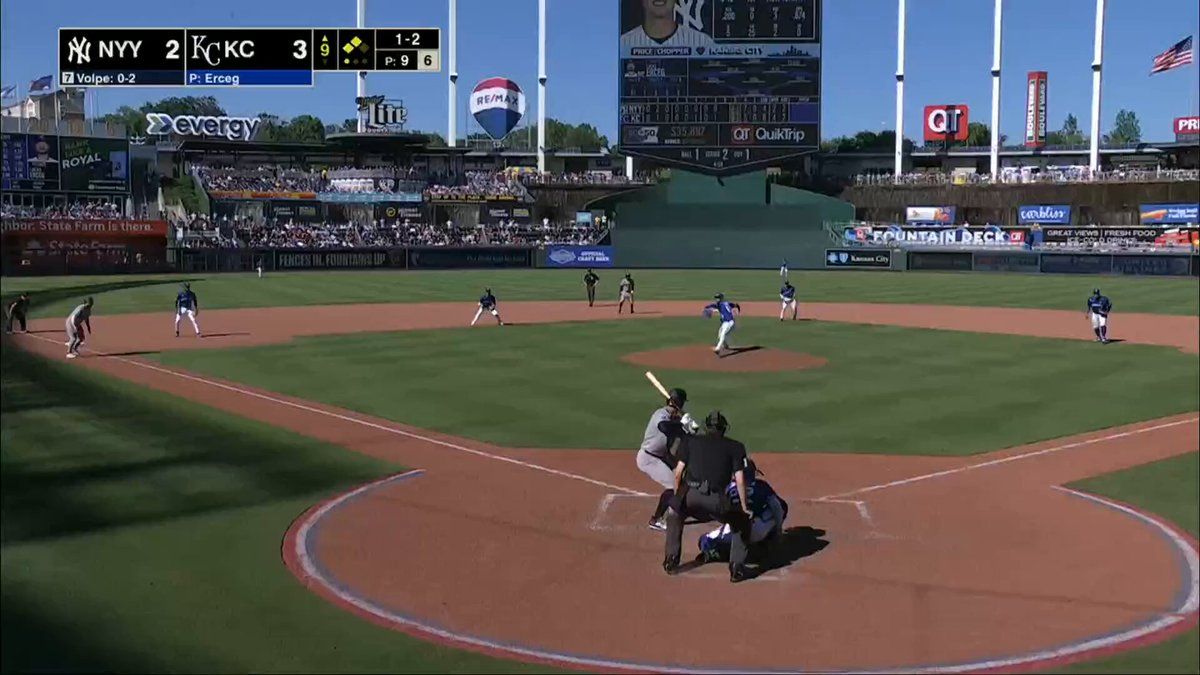 @MLB on X: Anthony Volpe puts the @Yankees ahead in the 9th!