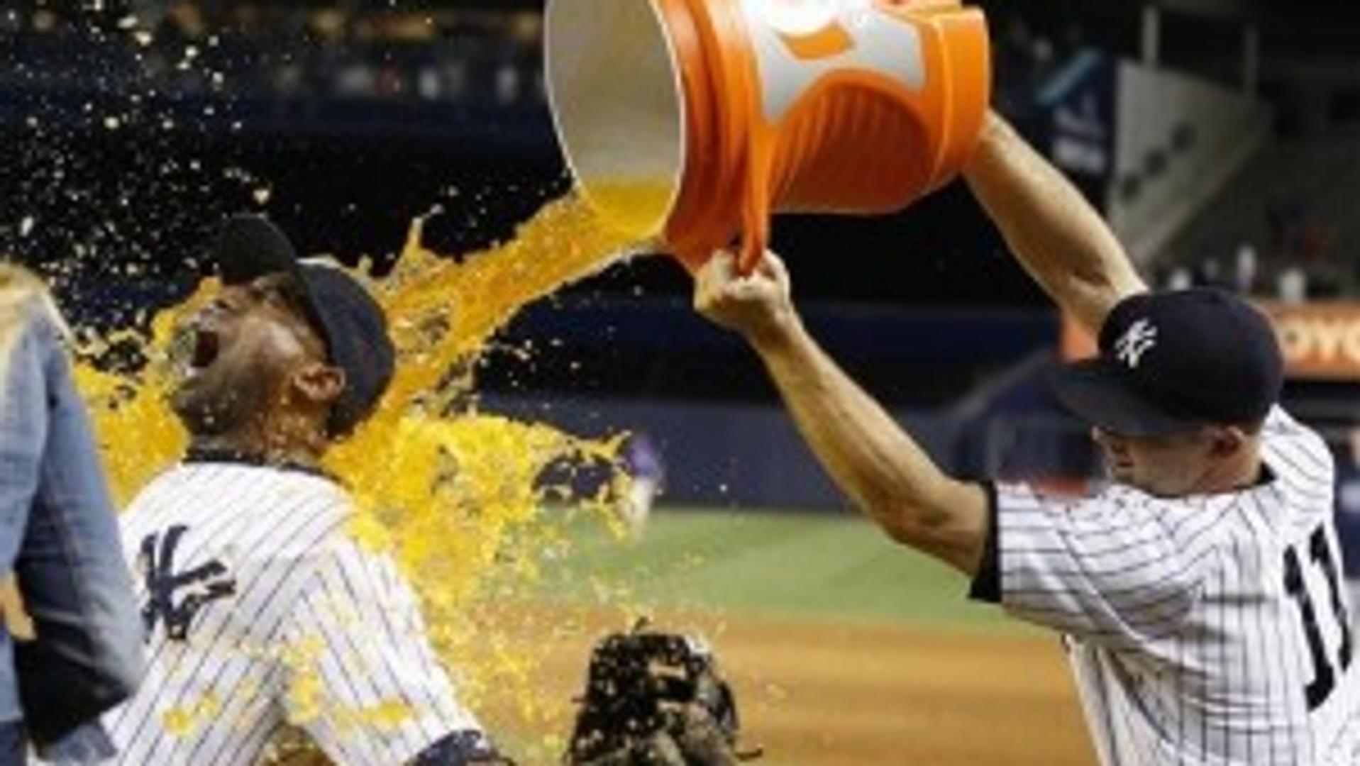 Playoff Push: Yanks stay within 2.5 games of Rays