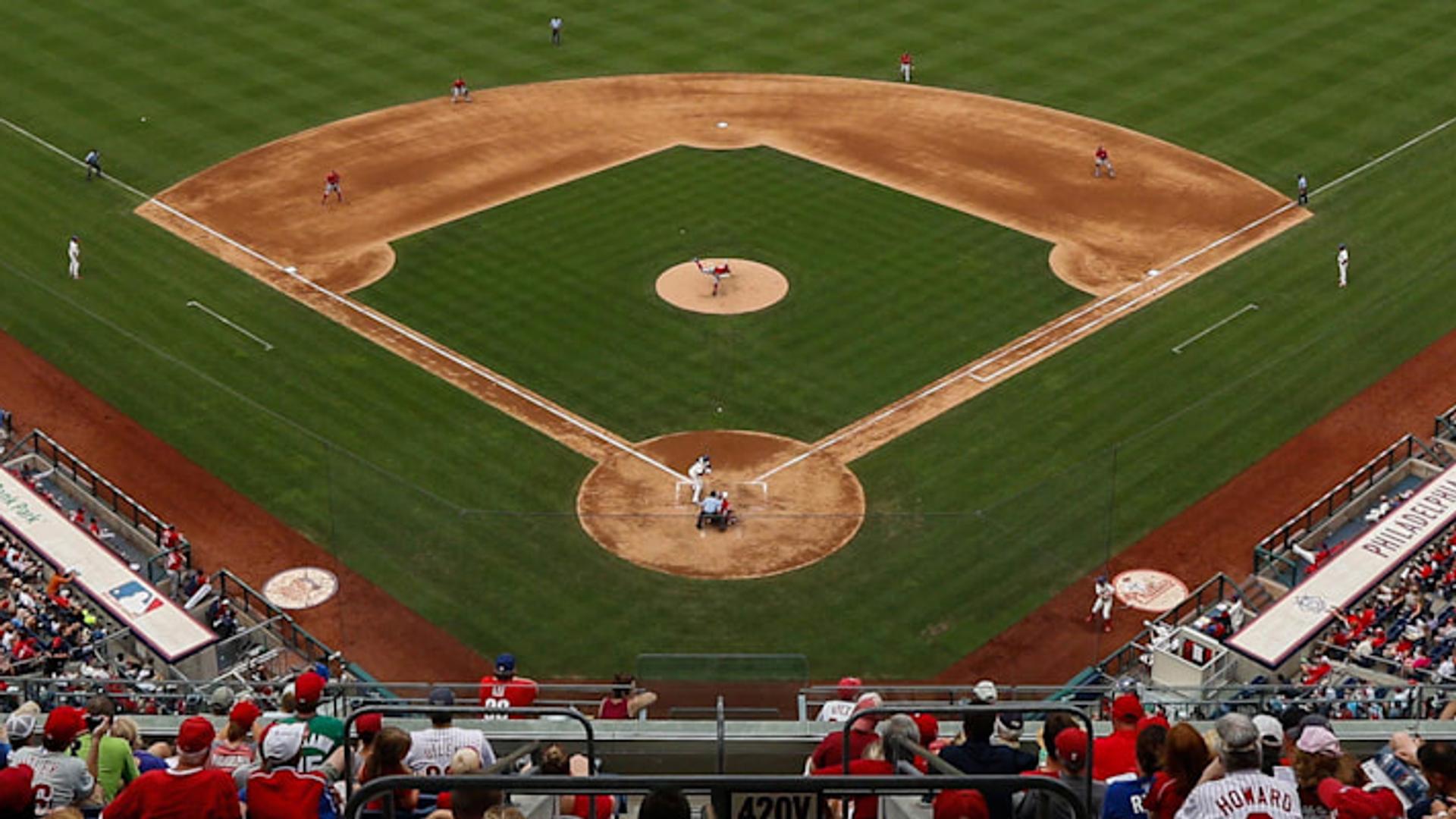 Brendan Ryan reinstated from DL, Petit optioned