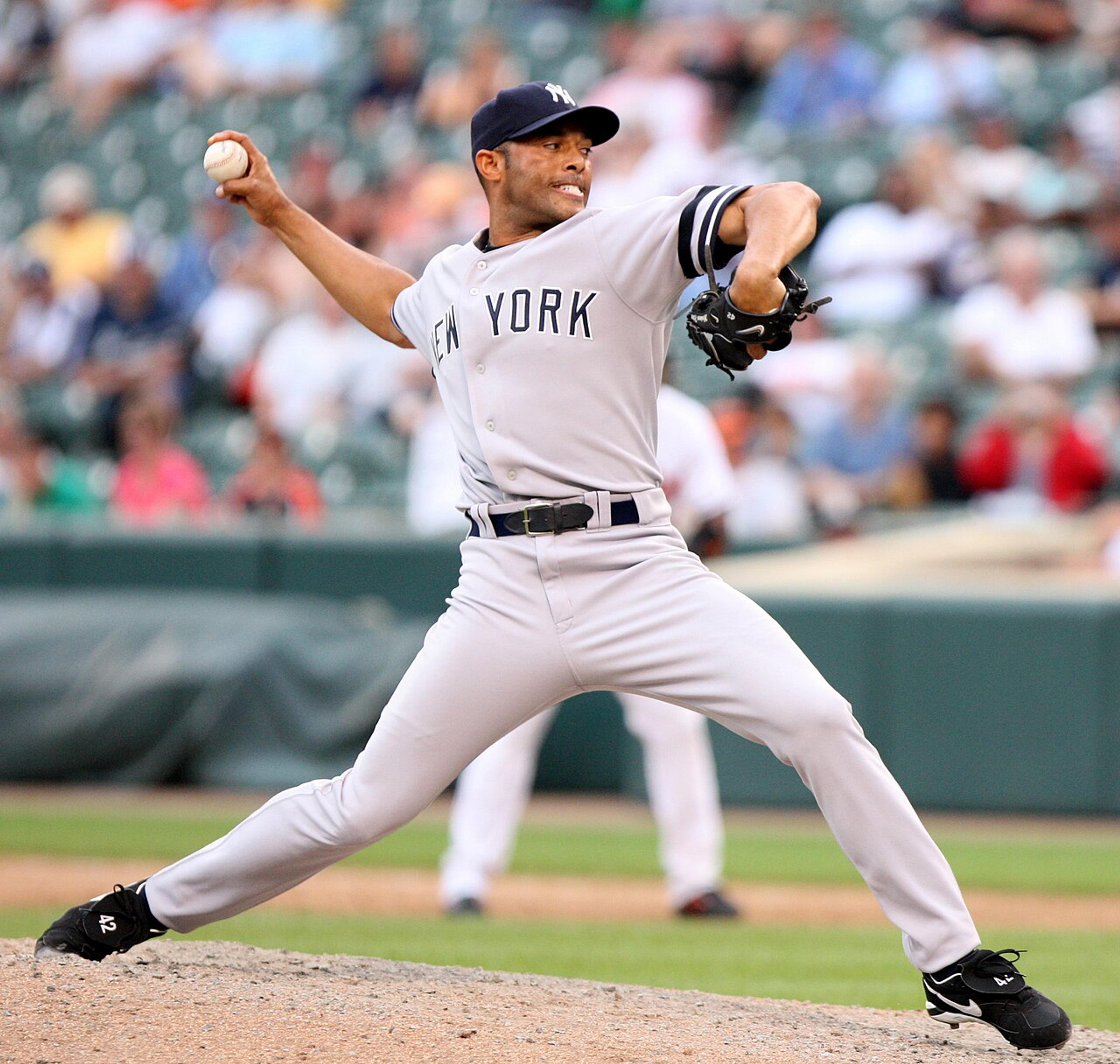 A look back at Mariano Rivera's 2009 World Series