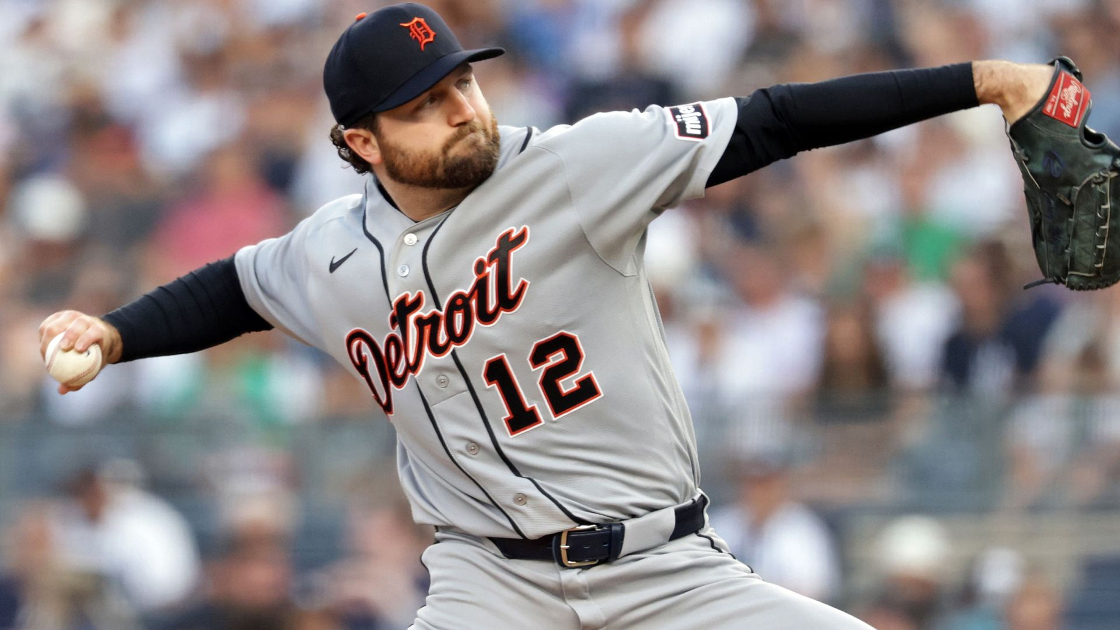 Tigers get a little payback, cruise past Yankees in Bronx