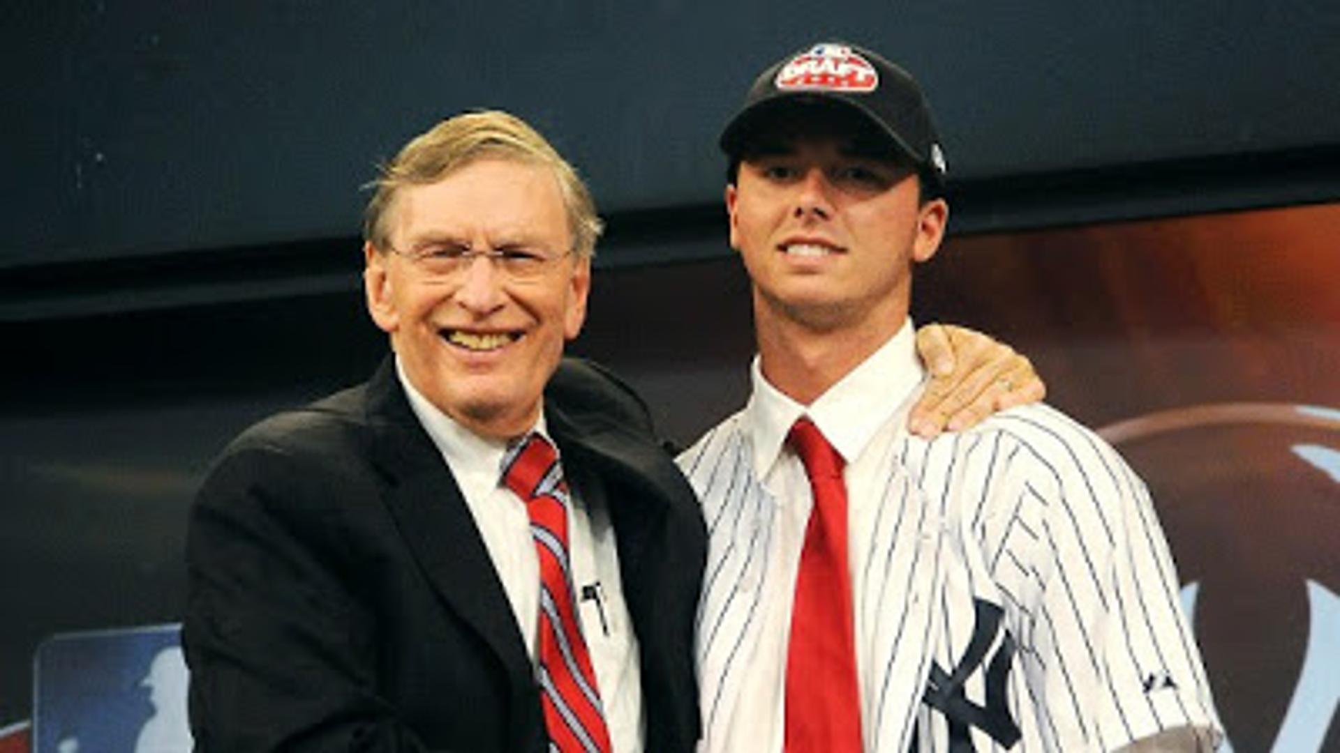 Yanks to sign first-round pick Clarkin