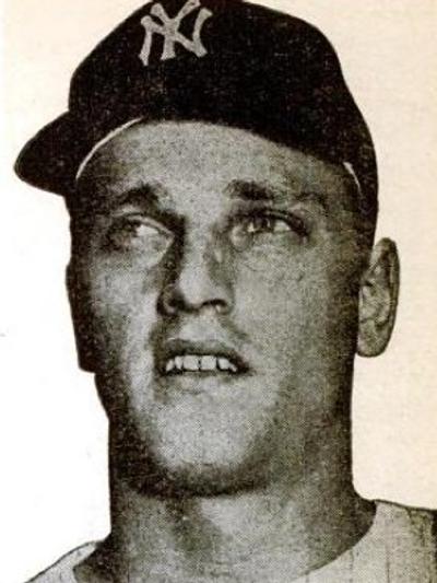 Roger Maris in baseball uniform