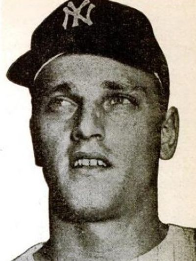 Roger Maris in baseball uniform
