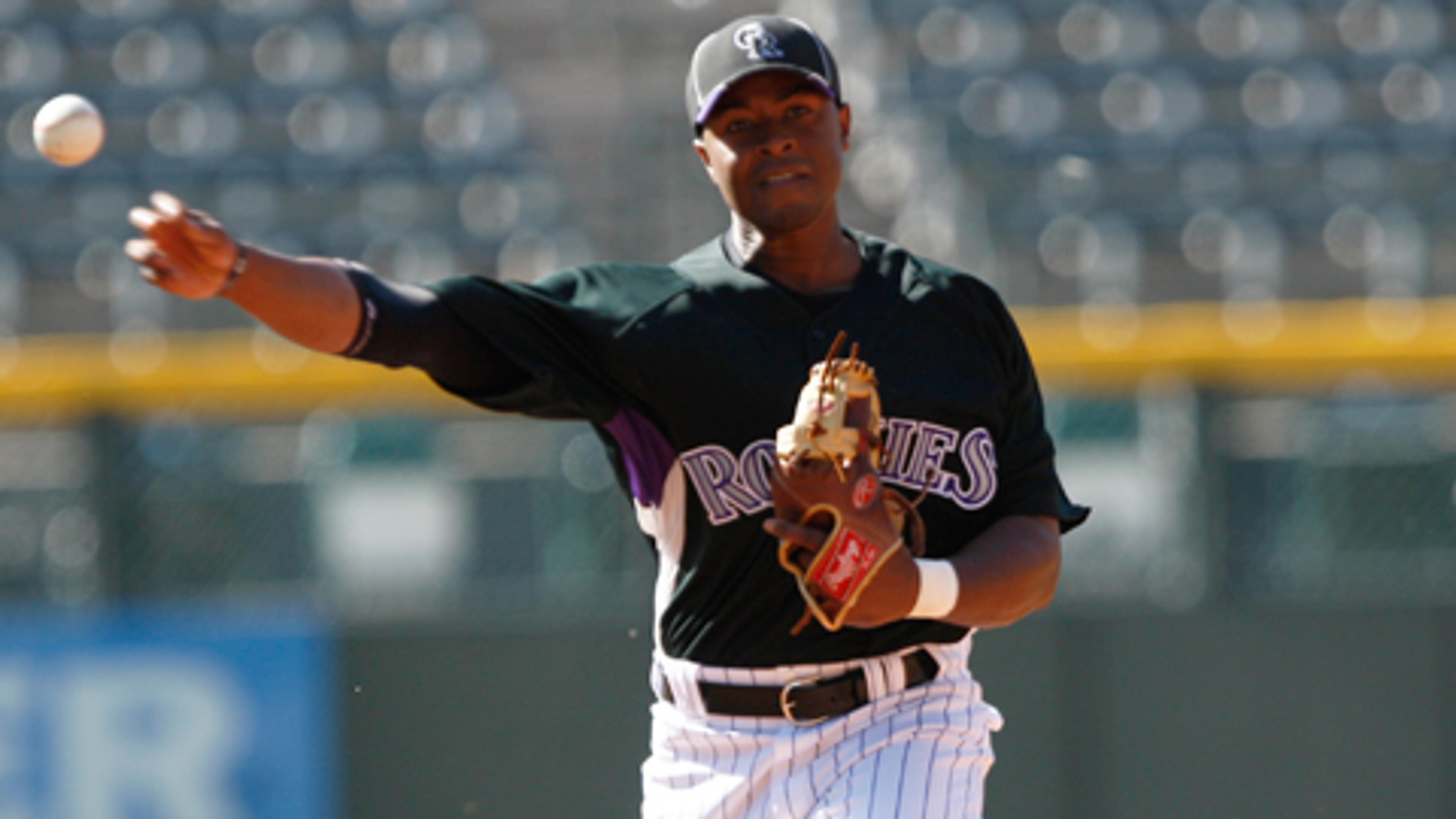 Yankees acquire infielder Chris Nelson