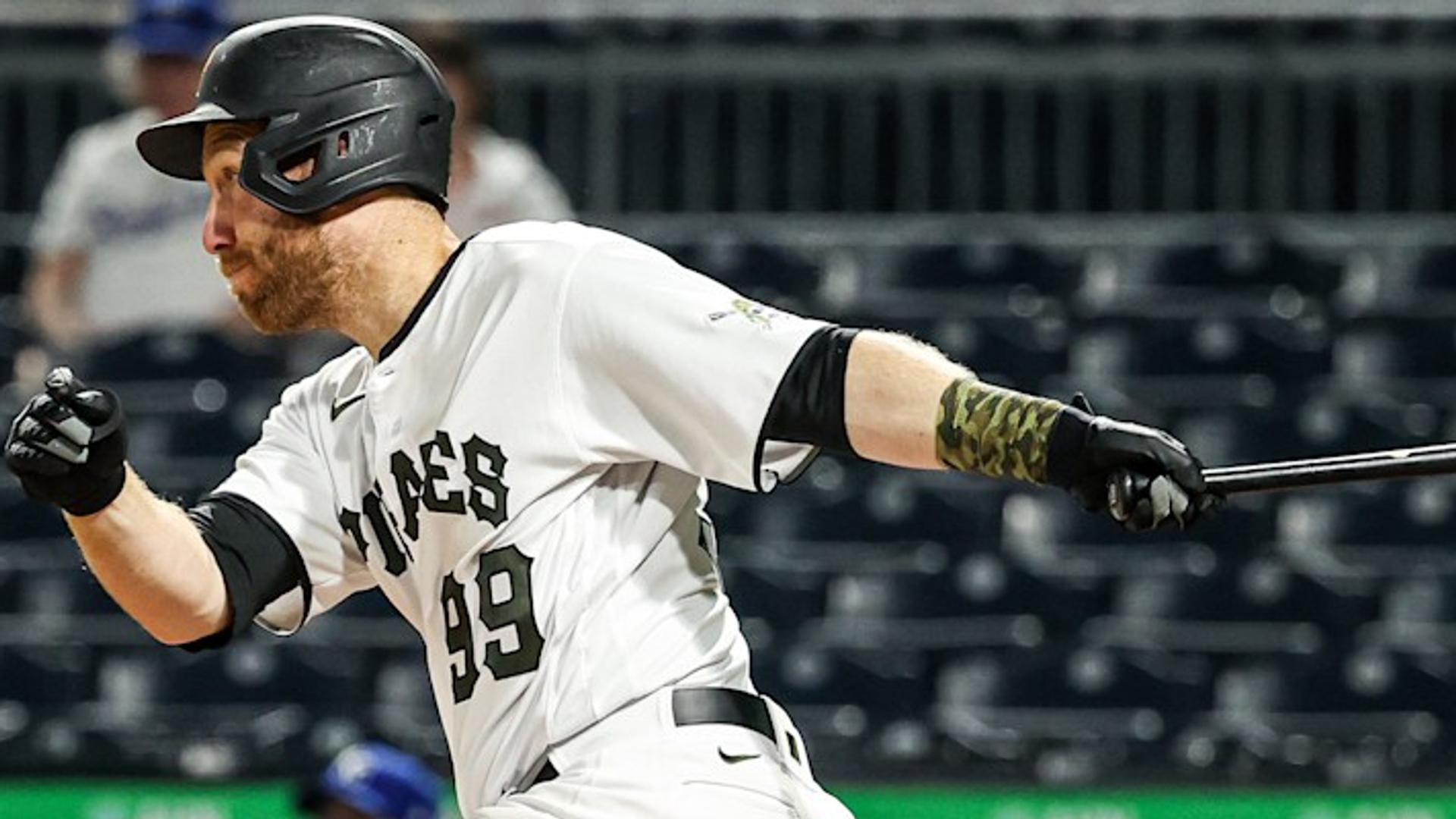 Yankees' fight and victory in ALDS makes Joe Girardi's controversial gaffe disappear