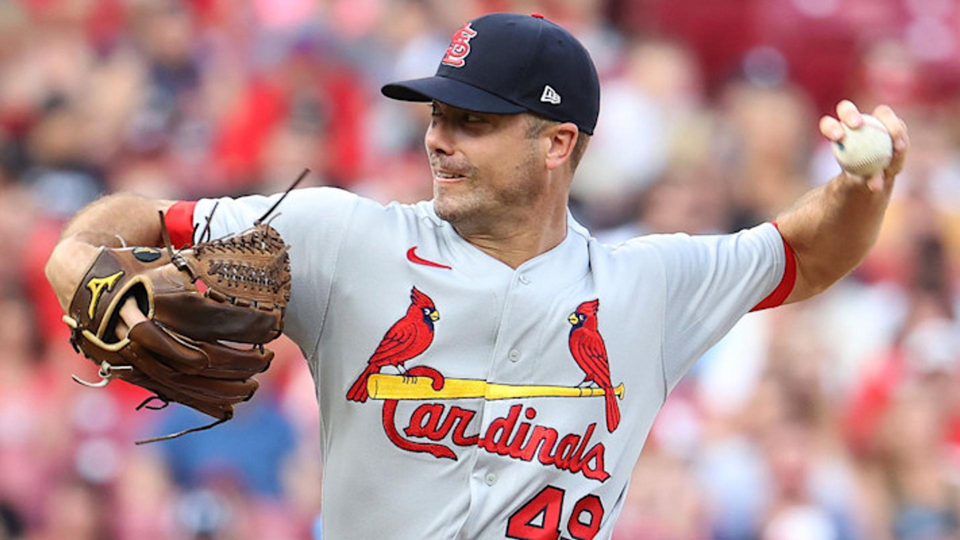Yankees sign Wade LeBlanc to minor league deal